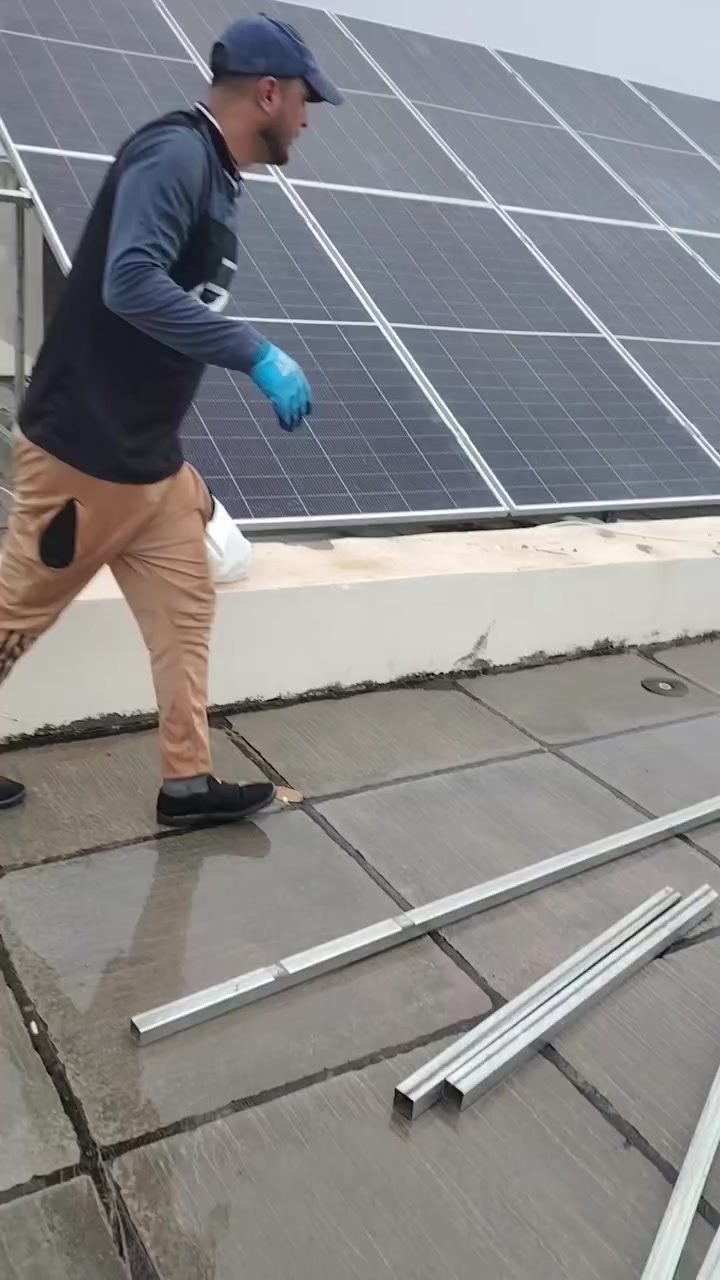 سلام عليكم تم والحمد الله إنجاز موقع 14 لوح في رمادي إن شاء الله ينال إعجابكم للاستفسار على
 رقم *********** 
 مهندس قادر
رقم لحداد *********** 
أكرم لرحال
التوفيق للجميع
