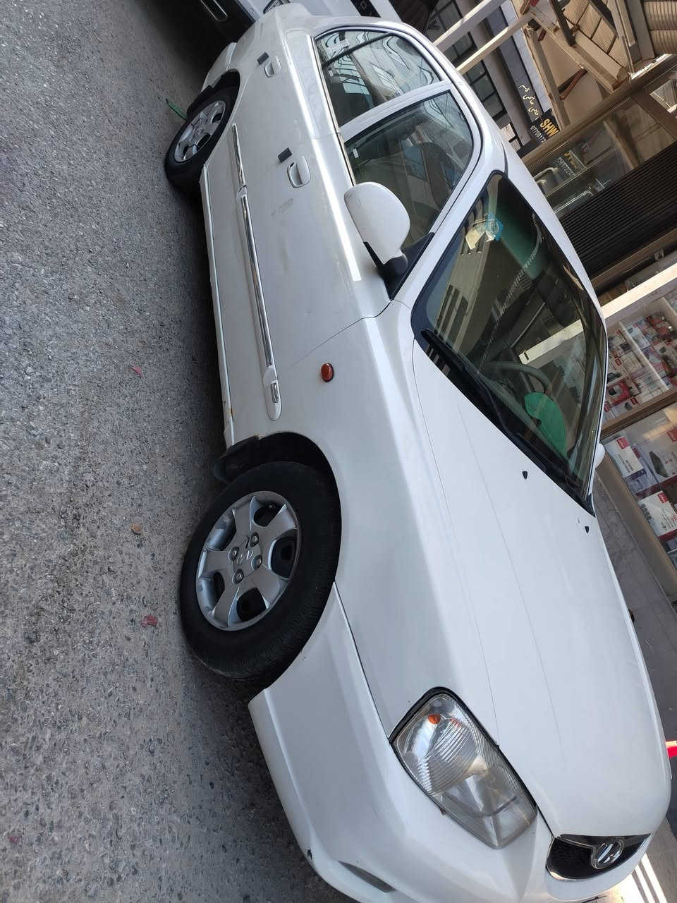 يالله السلام عليكم هونداي فيرنا رقم انكليزي بغداد باسمي جاهزه على آخر حبايه وجديده كير مكينه جدد تبريد شلج بيه صبغ مكانات أثر تكشير مكفوله من الضربه والتبديل موديل ١٢ اوتماتيك صدر أمامي خلفي جديد تخم تاير ترايه شرط وين متريد السعر ٧٣ وبي مجال حك الجيه اتصال *********** أو *********** مكان بغداد التاجي ابو عضام سونار موجود بالمنشور اعرف التفاصيل خابرني ترهم مراوس حسب القناعه سياره ماشية ٧٤ حقيقي
