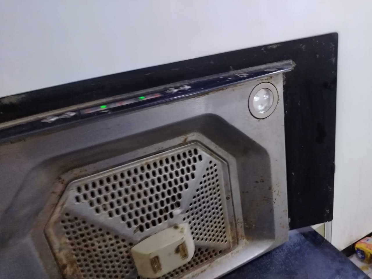 ساحبات نضيفه وشغاله للبيع للتواصل ***********
