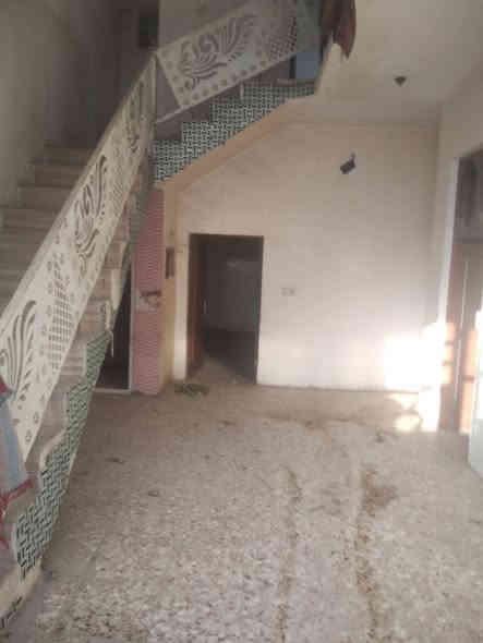 بيت للايجار 
السلام عليكم ورحمة الله وبركاته 
يعلن مكتب ديياج للعقار 
عن وجود بيت للايجار 
المساحه 130متر
الموقع شارع 80 شارع الرابط بين 80وشارع 100خلف مدرس زهور بابل قرب شارع 100محيزم الثانيه 
البيت مقابيل ساحه 
لاستفسار اكثر مراجعه مكتب ديباج للعقار 
***********
*********** 
[مطلوب عائله نضفيه محترمه مع تحياتي للجميع]
