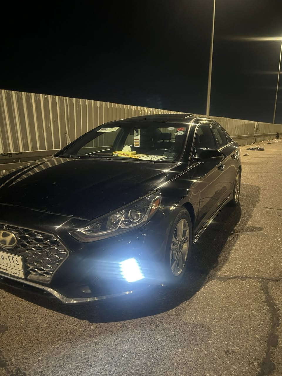 سوناتا وأرد امريكي مديل 2018  رقم بصرة حرة سيارة حادثة فقط بنيد باقي كفالة عامة لغد شاصي ايرباك 
 مكفول سيارة فول موصفات  1/1سبورت سيارة 
مكينة 2.400
جاهزة سيارة من كلشي 
السعر 125 $ 
العنوان 
رقمي ***********
