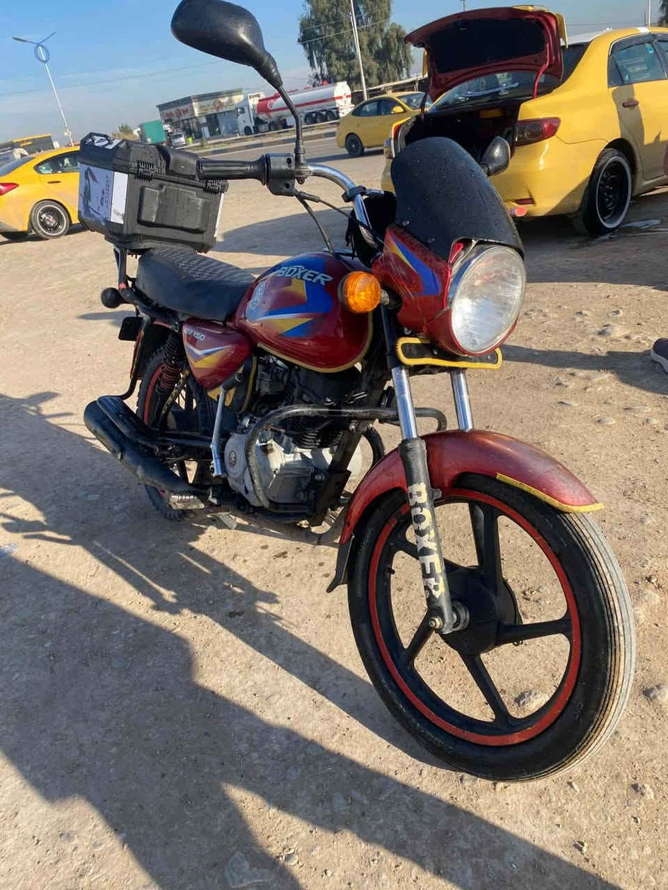 سلام عليكم درجه بوكسر كلاسيك 2020 نضيف مامستعمل هواي رقم ديالي تحويل مباشر بسمي  مكينه خير من الله درجه اي نقص مابيها جيب فيتر وتعلل شوف *********** نتصل وتدلل
