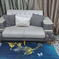 ١٠مقعد • درجة أولى • مستعمل قليل