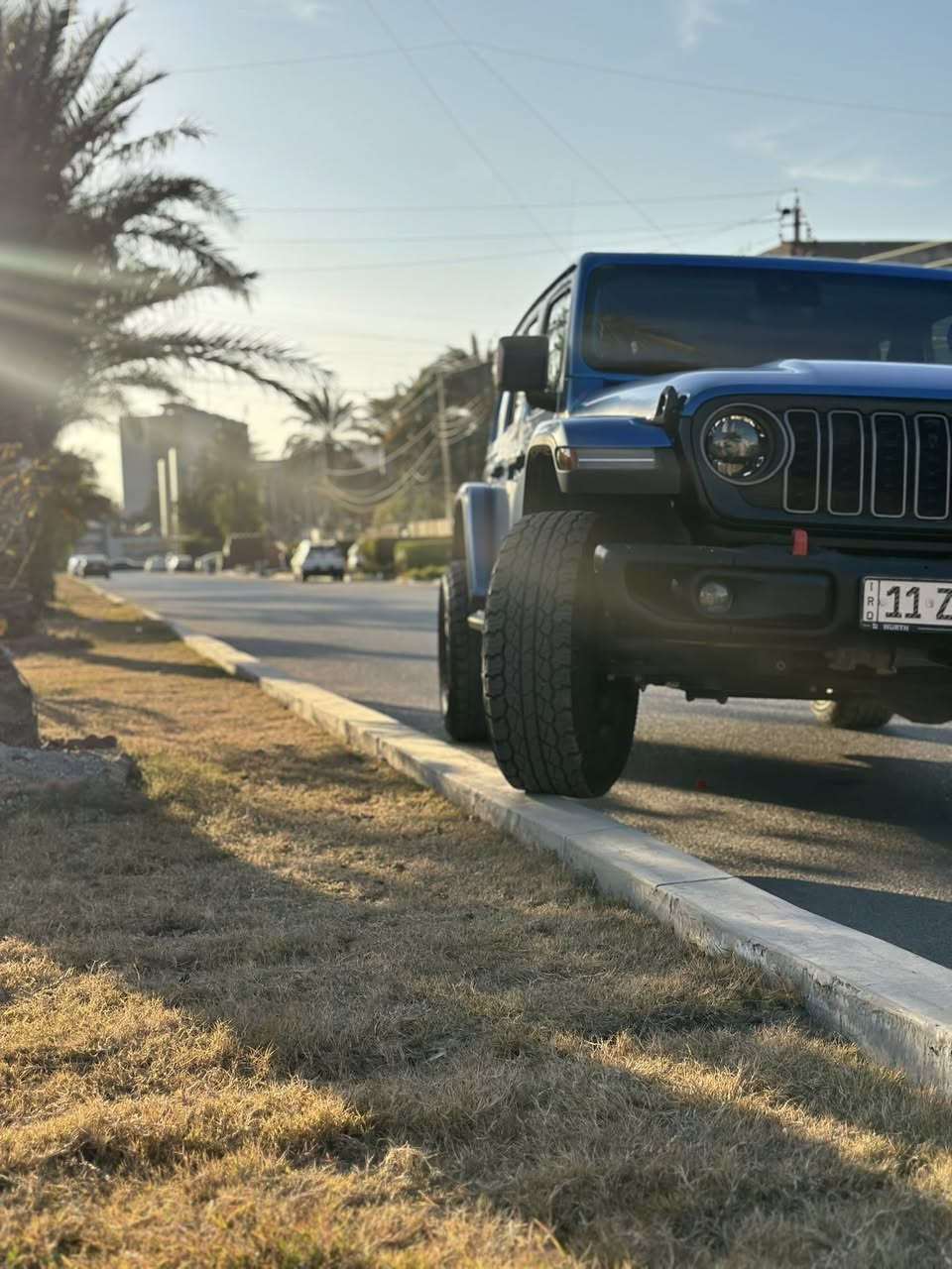 جيب رانكر ربكون 2022 الوحش 
 محرك 4 سلندر امريكي حادثها جاملغ بنيد
 بدون شواصي ايرباك سستم فول مواصفات للاخير
 قماره تنفتح جلد لايتات لد فور ويل دبل اكسل
 شاشه جبيره تدفئ كسنات وستيرن مانع انحدار
محرك كير واير بشرط مامفتوح 
سيارة حيل نظيفة كلشي عل بلاد جديد 
سنوية هزة كلشي جديد مدفوع لـ
باسمي السنوية بشرط تحويل وغرامـة
سيارة مابيـها دينار مصرف كامل من كل نواحي
***********
عنوان بغداد السيديه 
السعر 23500 الف دولار
