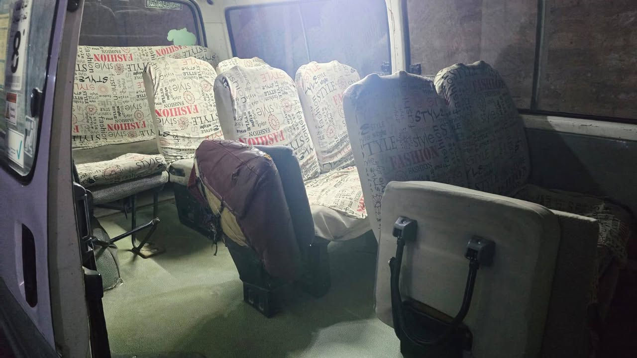 سلام عليكم سياره جنبي2010رقم نكليزي سعر55 وبيه مجال***********
