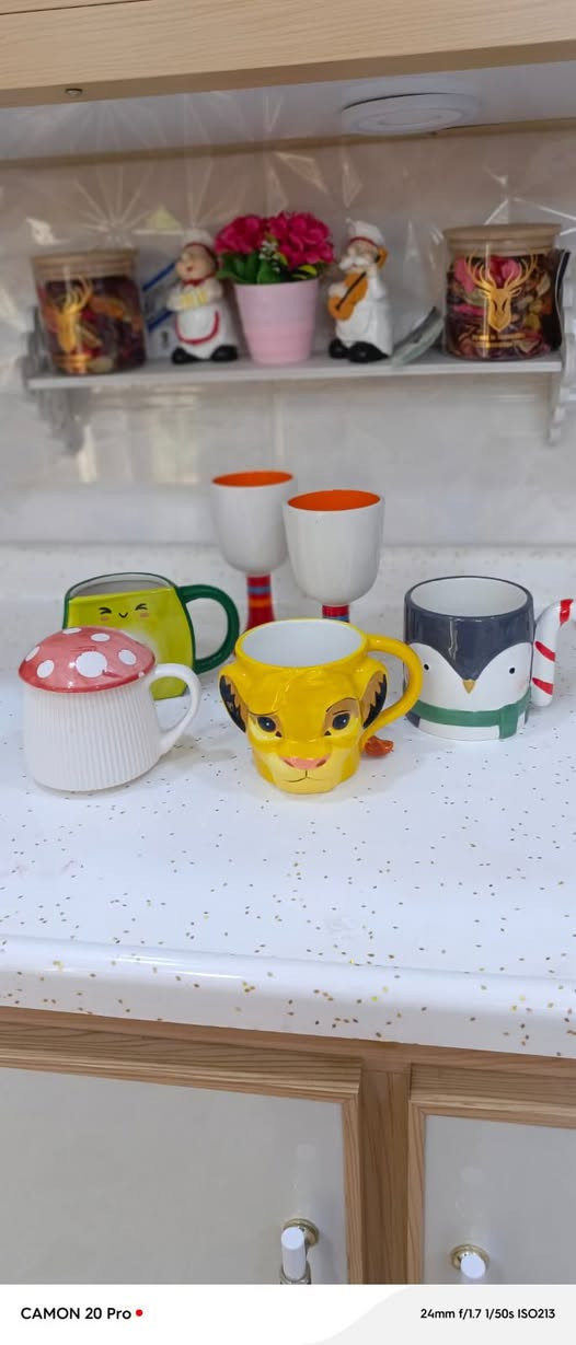 توفرات المكات 
كل اربع مكات ب10 
توجد خدمه توصيل


**إذا كنت صاحب هذا الإعلان وتريد حذفه لأي سبب، رجاءا أرسل رسالة إلى الدعم الفني**