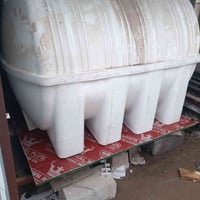 صيانة خزانات بلاستيك • تنظيف الخزان • ضمان سنة