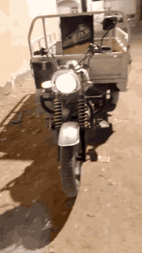 سلام عليكم ستوته دايوان  نضيفه ضائعه ورقه من الأوراق مكاني كرمه علي ابو صخير *********** مليون وبيها مجال
