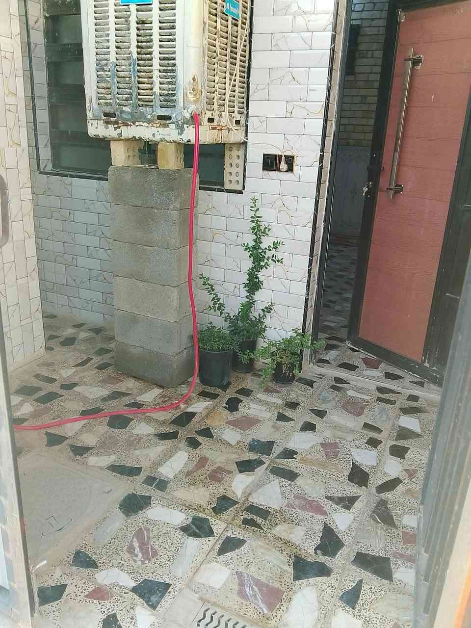 بيت للبيع 50متر سبع قصور مقبيل زنودلست الحمداني سعر 30 بي مجال ***********
