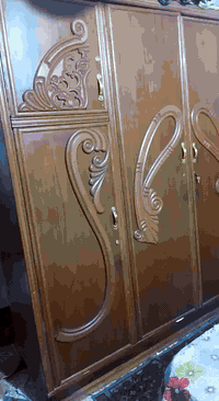 غرفت اخشاب البيع تواصل معا هاذه الرقم ***********6
