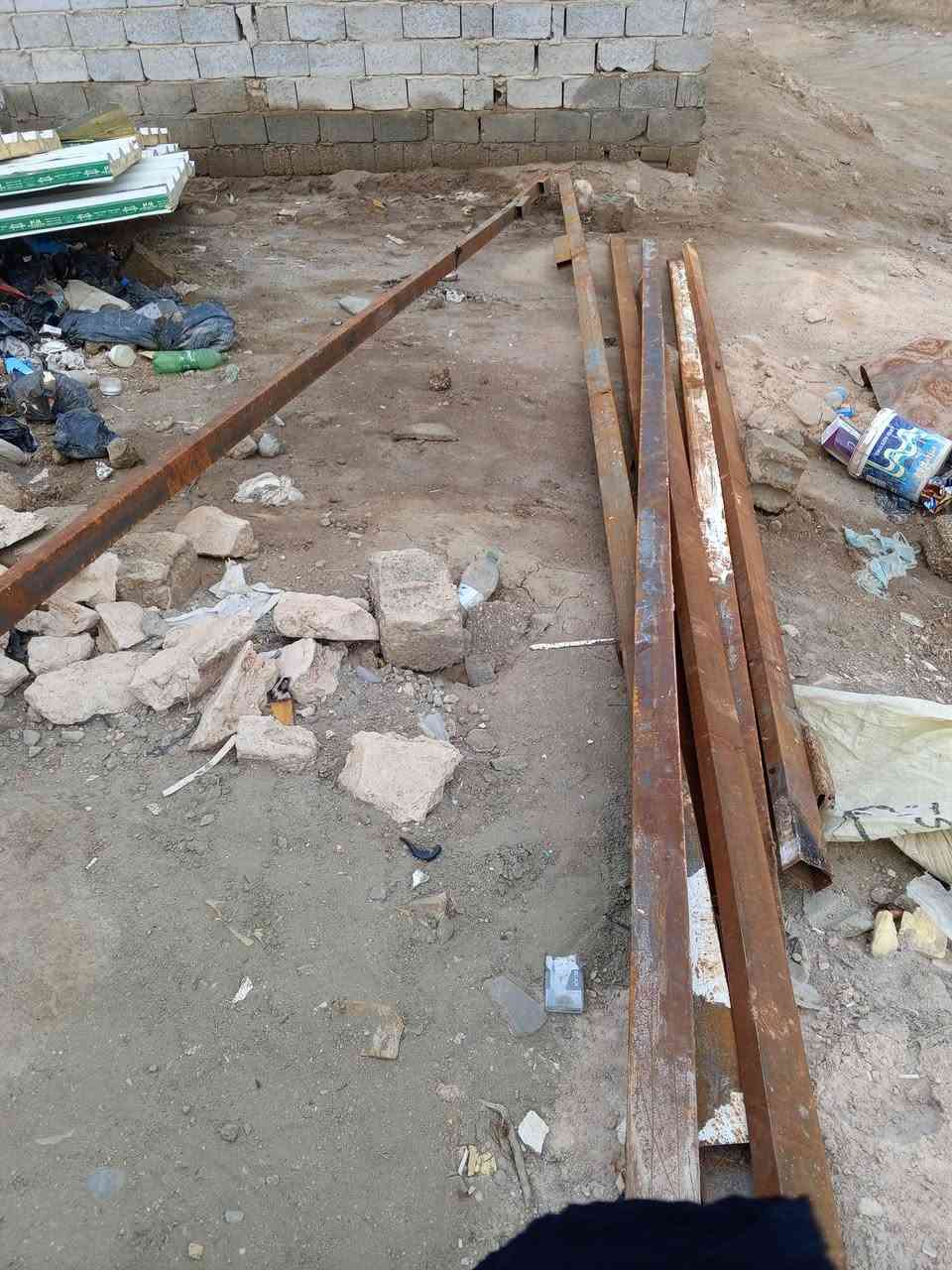 قطع سندويش 6 قطع طول 5ونص +شخاطات 7 شخاطات طول ثنين منهن7 امتار ول بقيه 5 امتار


**إذا كنت صاحب هذا الإعلان وتريد حذفه لأي سبب، رجاءا أرسل رسالة إلى الدعم الفني**