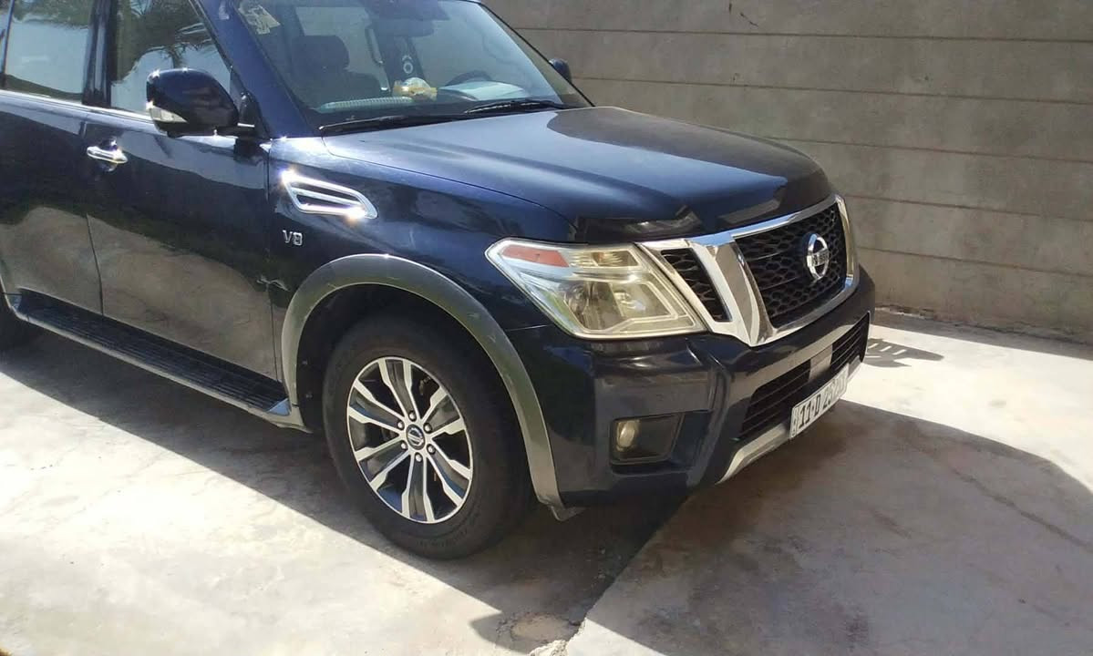 السلام عليكم
لبيع او مراوس
نيسان بترول ارمادا 2018امريكي فول موصفات داخله كلين بدون حادث وهنا بالعراق صار بيها 3 قطع رش بدون معجون او ضربه بدون تبديل محرك كير تبريد حداده مكفول رقم بغداد باسمي مكان السياره الديوانيه
السعر 195
***********
