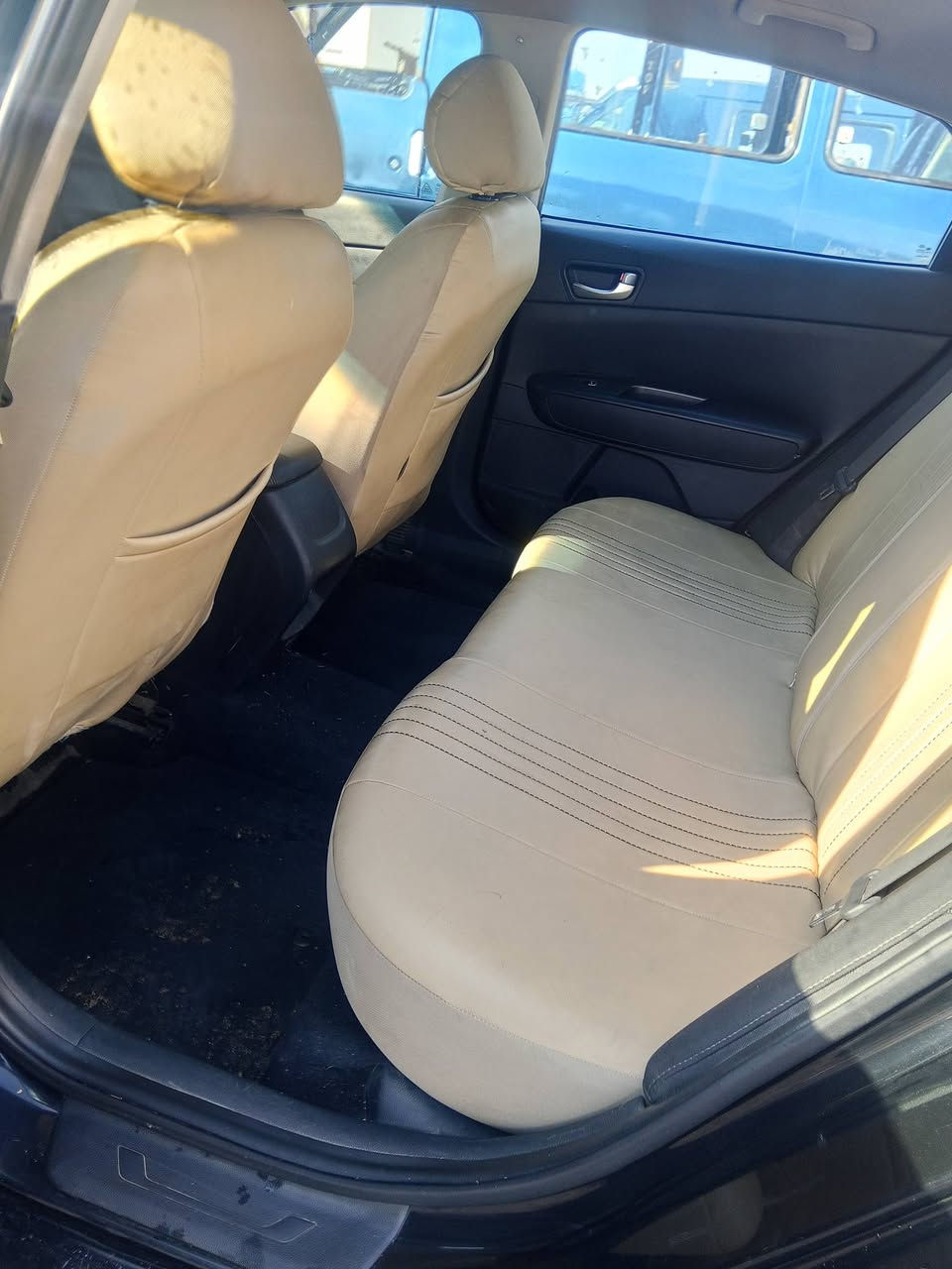 السلام عليكم
اوبتمة موديل 2016
وارد امريكي حادث بنيد وجاملق
لون اسود
ماشية 99
السعر 115وبيهة مجال 
العنوان بغداد اللطيفية 
***********
***********
مكلف بالنشر
