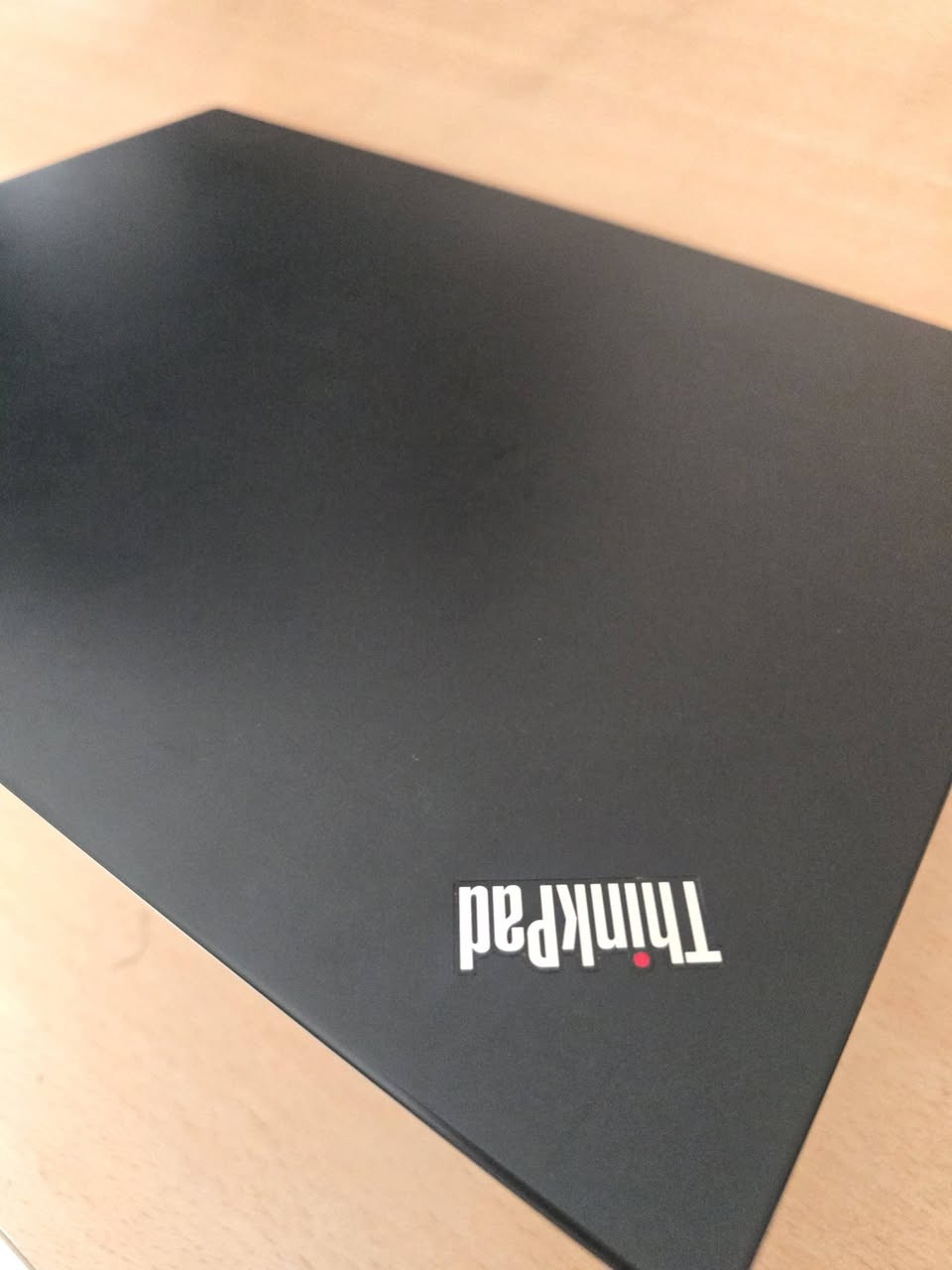 السلام عليكم عندي لابتوب لينوفو E480 ThinkPad للبيع لابتوب كلش نظيفة كل أغراضها كامله شاحنه وكارتونه ولابتوب استخدام قليل شحنها كلش زين معالج كور اي 5 وبيها كارت شاشه خارجي للبيع مكانها بغداد للتواصل *********** والسعر225. الف
