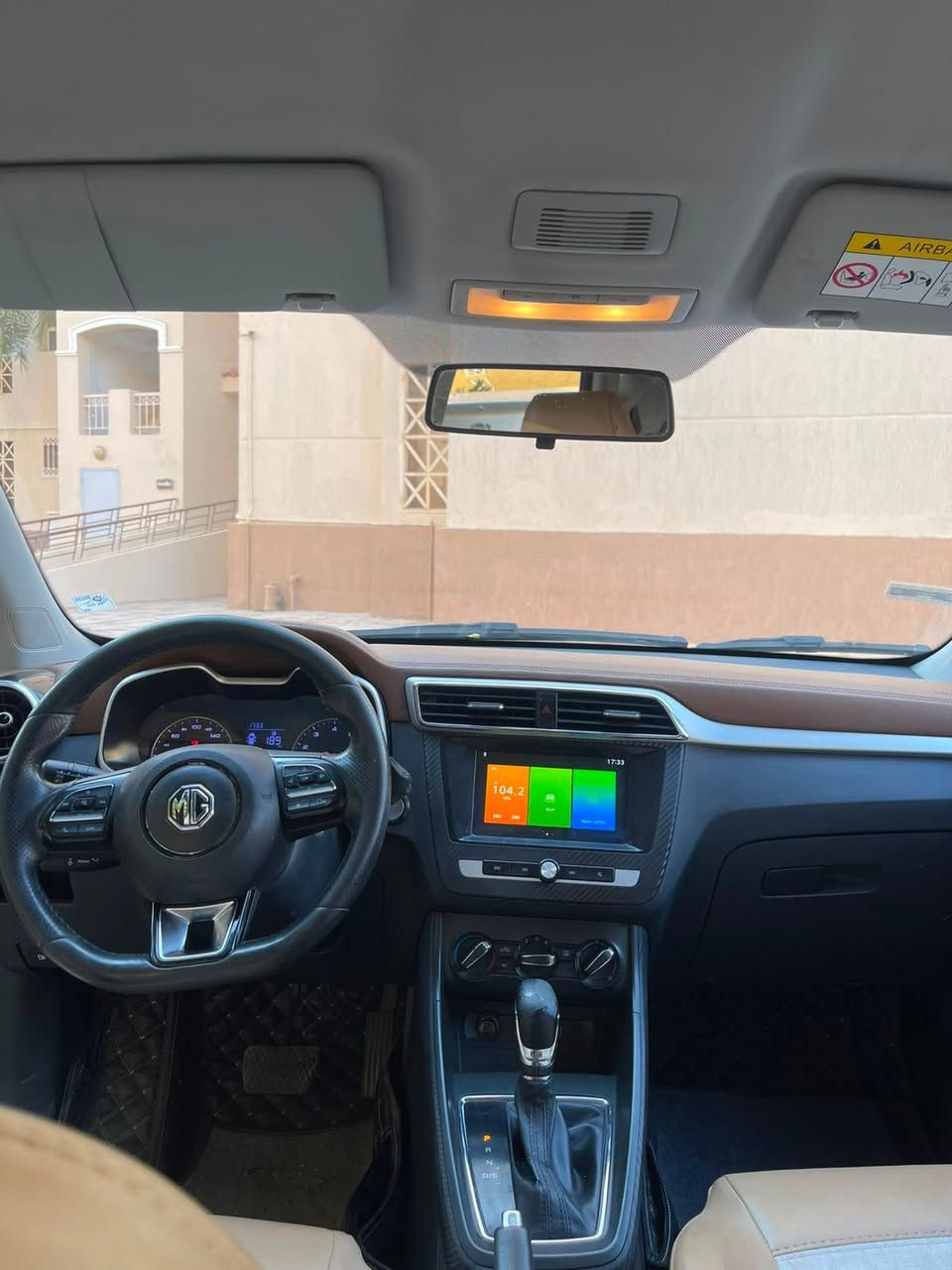 للبيع: MG ZS موديل 2021 - حالة ممتازة وصيانات توكيل 🚗
لراغبي الحالات  والاستعمال الراقي، عربية MG ZS موديل 2021 مش محتاجة مصروف نهائي وجاهزة للفحص والمعاينة.
📌 تفاصيل السيارة:
 الموديل: 2021
 العداد: 99,000 كم (صيانات منتظمة).
 الملكية: أول مالك من الزيرو.
 الدهان: فبريكة بالكامل برة وجوة (ماعدا الرفرف الشمال فقط).
 الصيانات: كل الصيانات بالكامل في التوكيل بانتظام.
 الرخصة: سارية لمدة سنتين (مرور المنصورة).
💎 حالة السيارة:
 الموتور، الفتيس، والتكييف بحالة الفبريكة 100%.
 صالون داخلي بحالة الزيرو بدون أي هاري أو استهلاك.
 طقم كاوتش وبطارية بحالة ممتازة جداً.
 العربية بيتي جداً وجاهزة للسفر فوراً.
 المعاينه : مدينتي. تواصل : 01014984808


**إذا كنت صاحب هذا الإعلان وتريد حذفه لأي سبب، رجاءا أرسل رسالة إلى الدعم الفني**