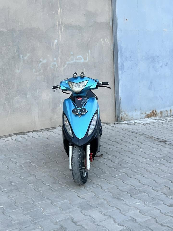 كامكو جي فور  محرك مفتوح علا ايدي قبل يومين نكرة سلف  دراج نضيفة شوفت عينك السعر 450 و بيه مجال بسيط او مراوس


**إذا كنت صاحب هذا الإعلان وتريد حذفه لأي سبب، رجاءا أرسل رسالة إلى الدعم الفني**