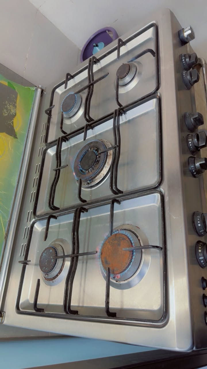 طباخ ٥ عيون لبيع نظيف جدا شغال وفرن بعده مامستخدم اصلن سعر ١٥٠ وبي مجال عنواني بغداد


**إذا كنت صاحب هذا الإعلان وتريد حذفه لأي سبب، رجاءا أرسل رسالة إلى الدعم الفني**