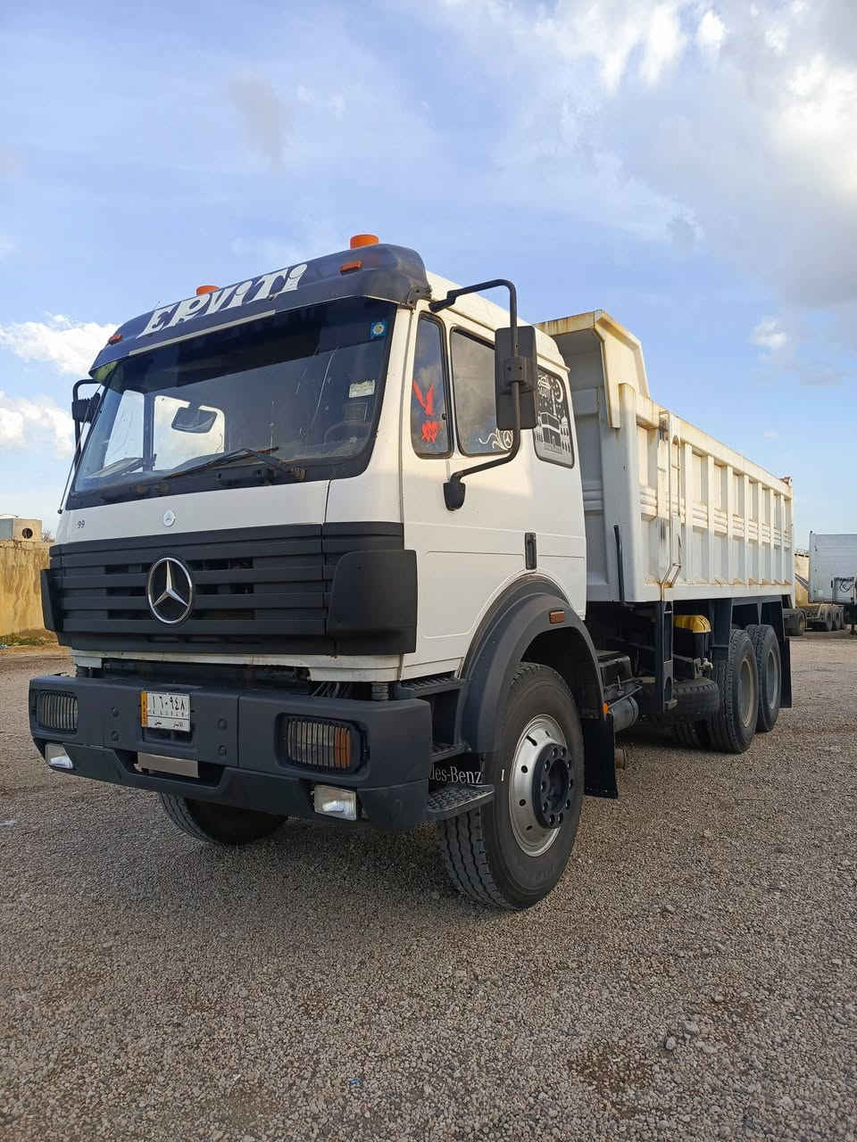 كرواتي موديل ١٩٩٥ محرك ٨ سلندر مجموعة جي اف 
 كير ١٥٥ تخم تاير  قمارة بدون صبغ العنوان الفلوجة
السعر ٤٢٥
***********
