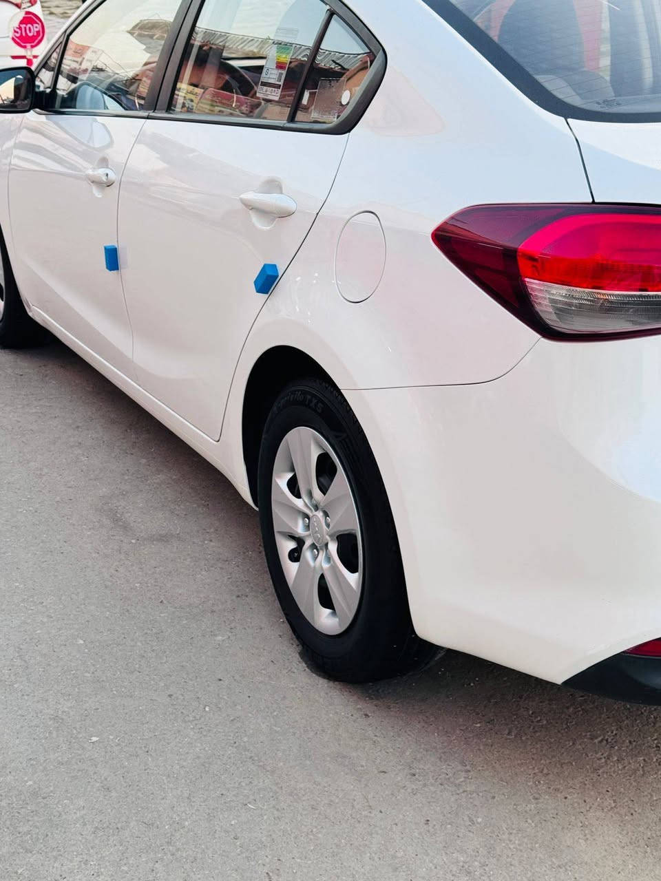 سيراتو موديل 17 خليجي كفاله عامه مكينه 1600دوش  السياره ع وضع الشركه سبير ما نازل رقم سليمانيه تحويل مباشر السعر 140 وبيهه مجال ***********
