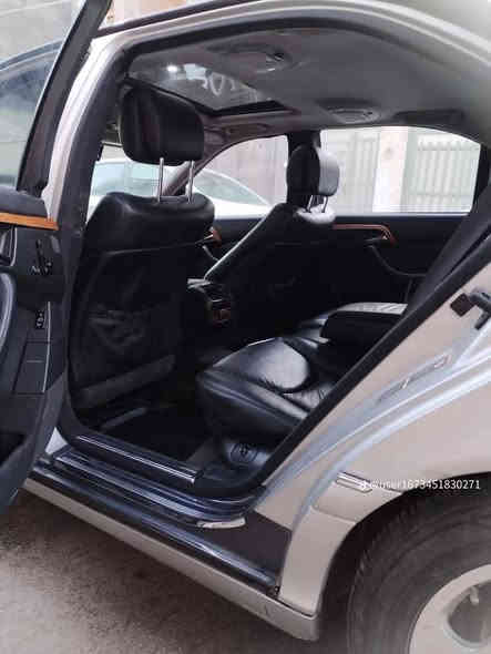 السلام عليكم ورحمة الله وبركاته 
مارسيدس غواصة 2005

ادوات 
سيارة حلوة وجاهزة 
50 وبيهه مجال
***********
