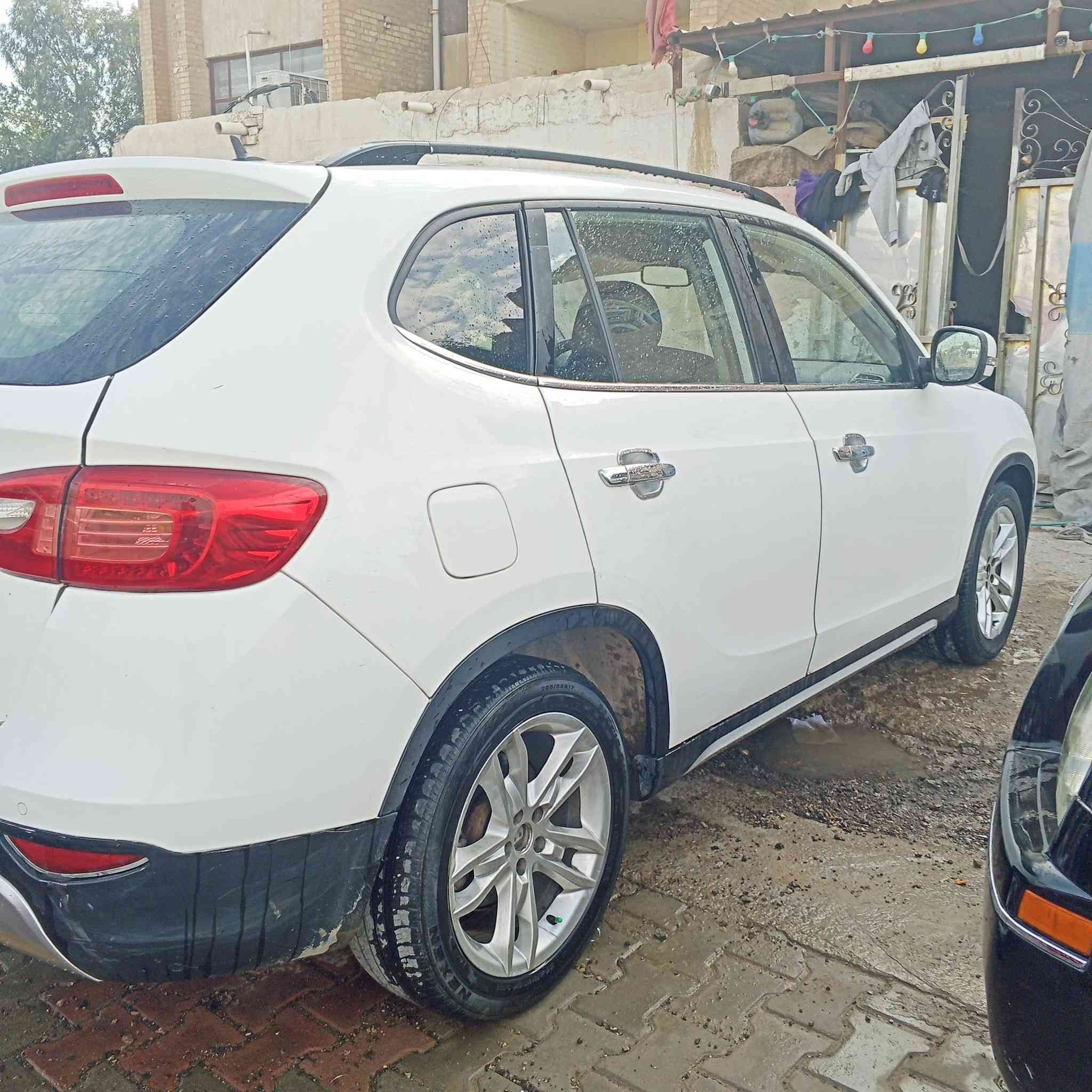 برلنس موديل ٢٠١٤رقم واسط تحويل مباشر سنويه مجدده مكينه وكير وحداديه وتبريد تدفئه تحكم استيرن حساسات خلفيه فتحه بالسقف ماشيه ١٥٥الف استعمال شخصي بدون ضربه ولاصبغ كفاله مكان السياره واسط مركز المدينة السعر البيع ٧٥وبيه مجال اتصال***********
