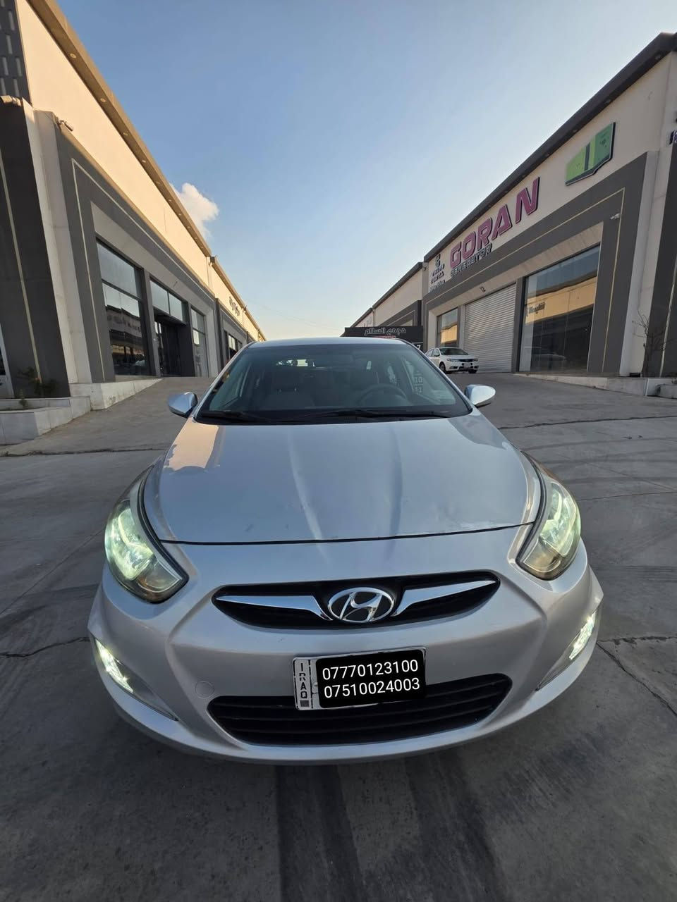 🔴للبيع بنظام الأقساط بمقدمة 65 فقط🔴

 اكسنت  2017
 امريكي
 رقم نينوى 
 كابون بانزين بيها
 محرك 16
 سياره ماشية 127 فقط
 كير توماتيك + اوتو
 تحكمات ستيرن كامل
 تحكمات مري+جام كهرباء
 شاشة+كامرة
 شاشات خلفيه
 نظام الايكو(توفير البنزين)
 تبريد ثلج +تدفئه فول
 ويل كب 
 لايت زينون
 سياره كامله مكمله 
 ضرر خفيف صندوق +جاملغات خلفي وصور ضرر ناشرهم 

***********
***********
موصل الايسر
