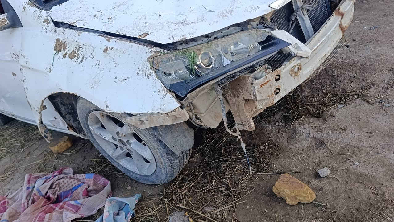 السلام عليكم للبيع امكراند 7 على حادثها موضح بالصورة  موديل 11 السيارة شغالة وتمشي سعر 25 رقم بغداد سنوية ل28 شراي يتصل ***********
