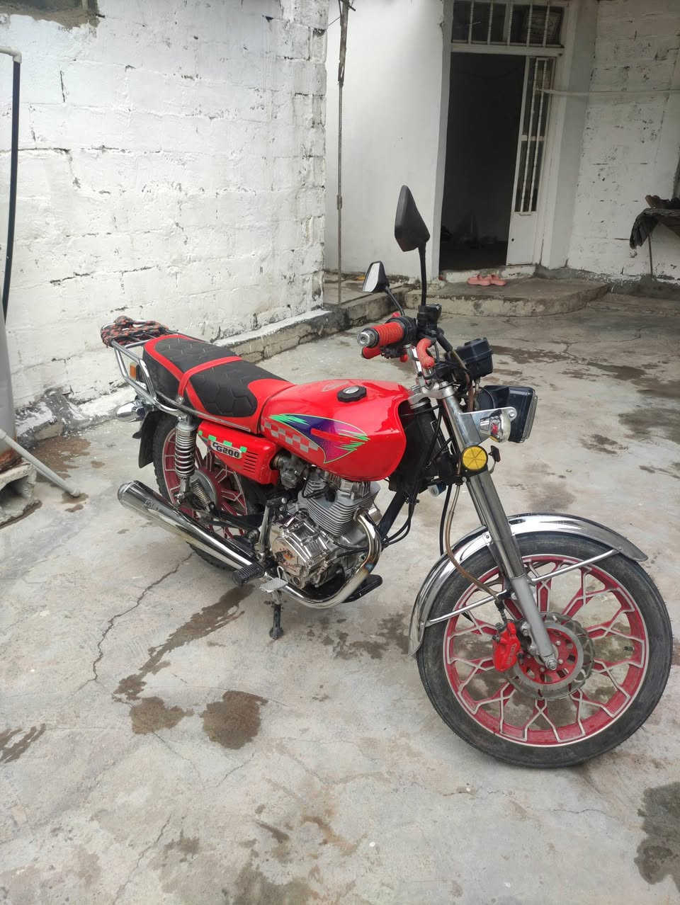 مطور للبيع بسعر 600 الف بي مجال لازم بطارية


**إذا كنت صاحب هذا الإعلان وتريد حذفه لأي سبب، رجاءا أرسل رسالة إلى الدعم الفني**