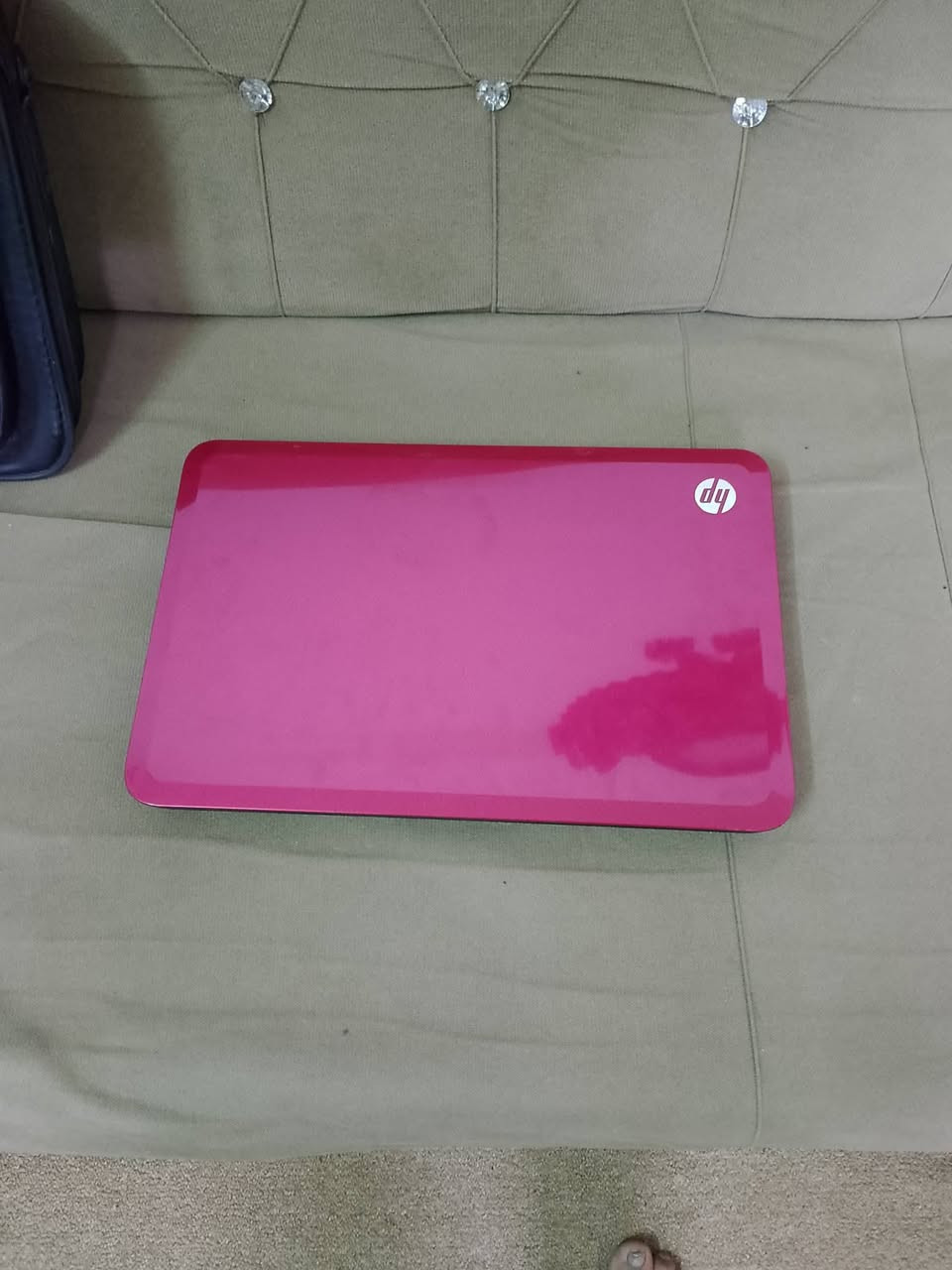 لابتوب ايجبي هارد 500 رام 8 كارت شاشه 1 كيكه وندوز 10 جيل الثالث بطاريه ساعه تشحن بس  ويا جنطه والشاحنه مكاني موصل جانب الايمن السعر 160 وبي مجال


**إذا كنت صاحب هذا الإعلان وتريد حذفه لأي سبب، رجاءا أرسل رسالة إلى الدعم الفني**