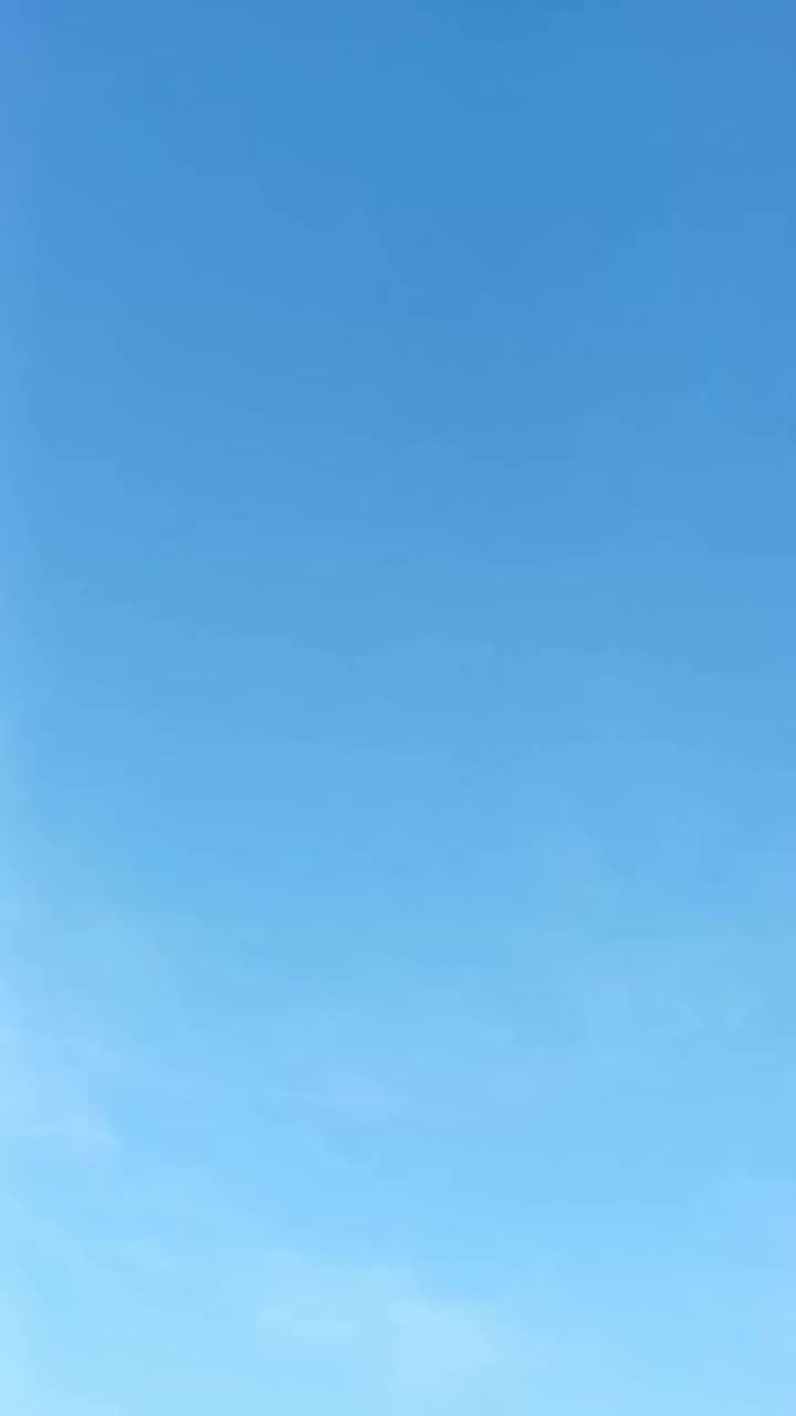 سلام وعليكم ماطور للمبيع 21زيرو مخزن جديد موديل 21نضيفه اسعر750وبي مجال رقم لهادف***********
