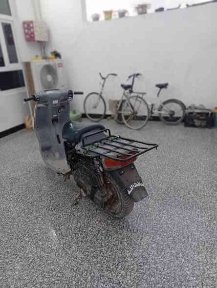 دراجة بي كم خير من الله نقصهه بس صفاحيات السعر 250 وبيهه مجال قليل*********** للأتصال
