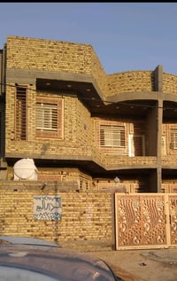 دار للبيع موقع مميز  الديوانيه  🌹الاسكان🌹 حي الزهراء🌹 قرب مكتب سيراميك...