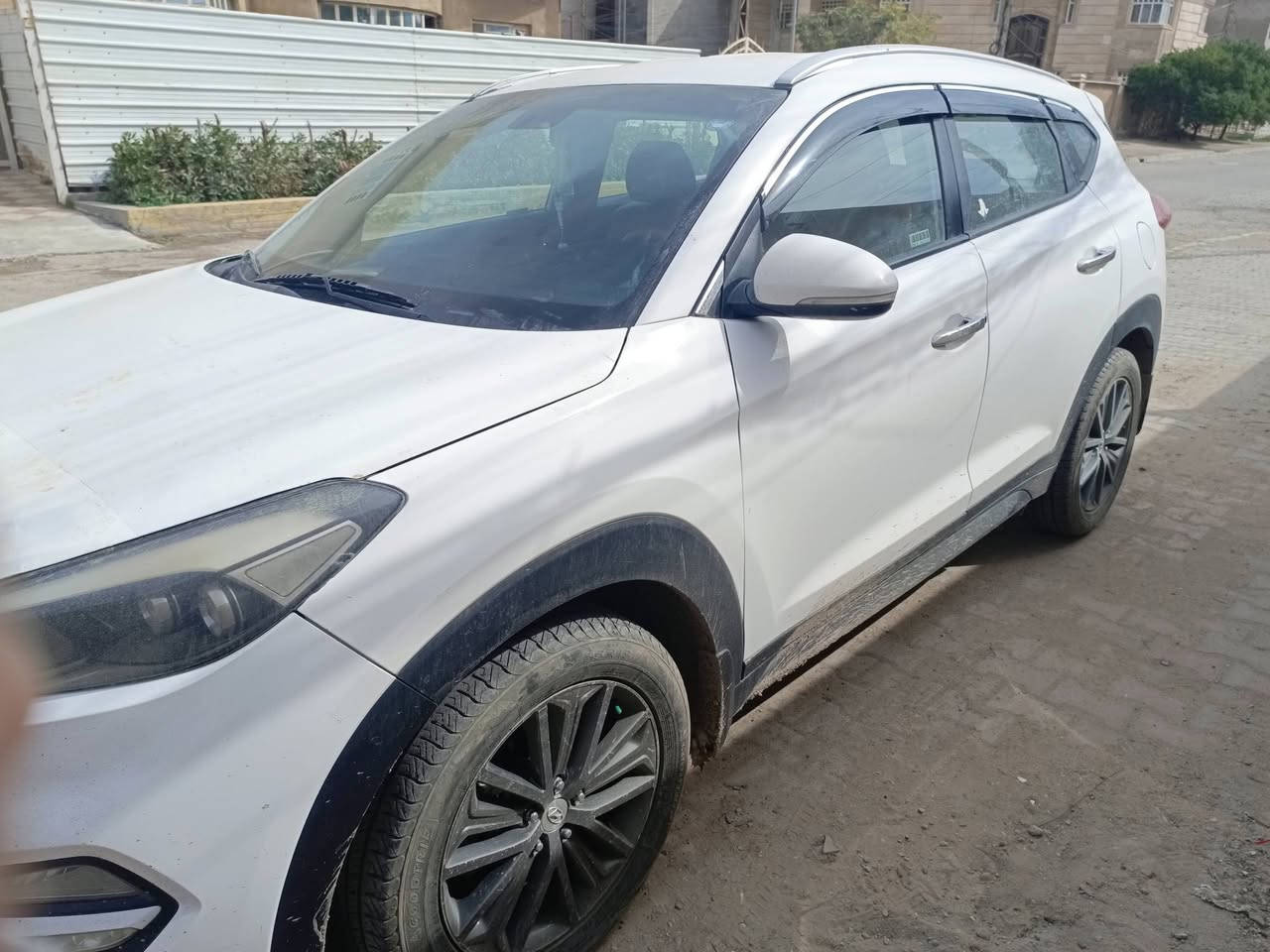 السلام عليكم توسان للبيع موديل 2017 كير ومحرك و لغد و شواصي مكفولات السونار موجود الصور 140 بيها مجال 
مكان السياره بغداد العامريه


**إذا كنت صاحب هذا الإعلان وتريد حذفه لأي سبب، رجاءا أرسل رسالة إلى الدعم الفني**