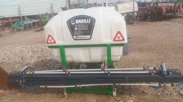 السلام عليكم 
 للبيع هولدر بادلي كوبراا 400لترر نضيفه جداا مشتغله شي قليل موديل 24للاستفسار ***********
