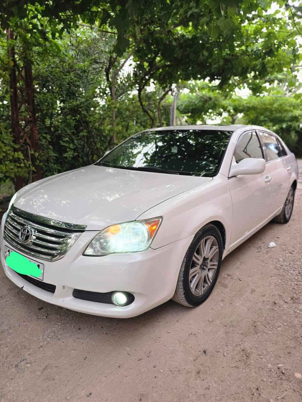 سلام عليكم
افلون وارد امريكي 2007 
بسعر مناسب 92 ورقة صبغ حزام اثر جراد 
جاهزة من كلشي ميكنة كير صدر كهربائيات 
تبريد ثلج 
5 بصمات فول موصفات 
غرفتها جديده 
+964 776 410 1527
