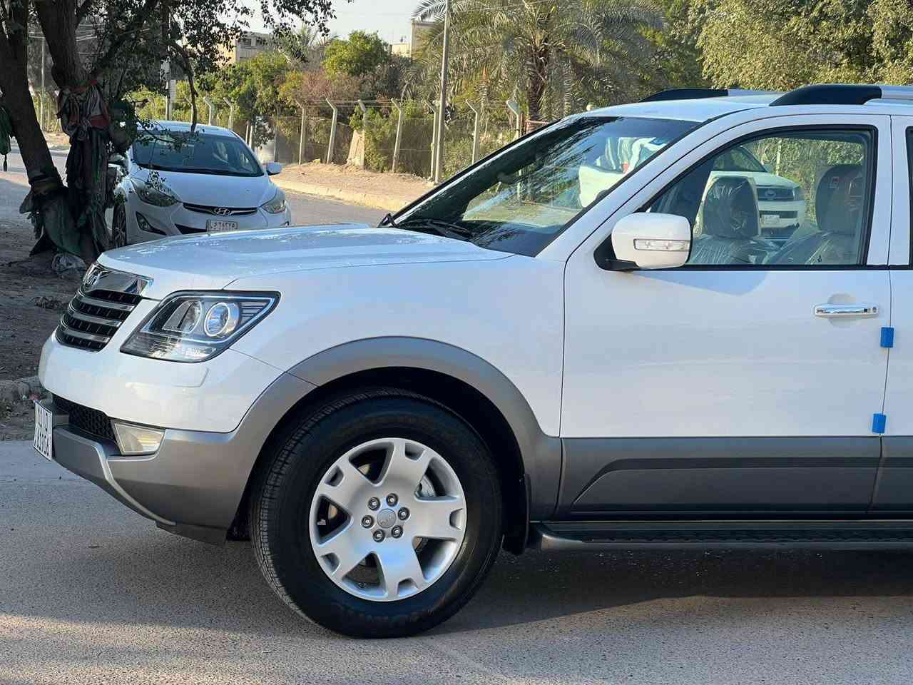 كيا مهافي موديل 2013 خليجي رقم بغداد بسمي
بصمه عدد ٣ 
فتحمه سقف 
٦سلندر 3800 ماء مفتوح 
٧راكب جلد كشنات كهرباء 
فورويل 4x4 نارة وتو بل بيبان ذاكرة كشن خزن ميموري كشن حار بارد 
٣قطع تبريد  
زراك اليت باب خلفي شفط 
كامرة حساس خلفي  
سيارة مكفولة من صبغ وضربة وتبديل 
مكان سيارة بغداد 
رقم ***********

