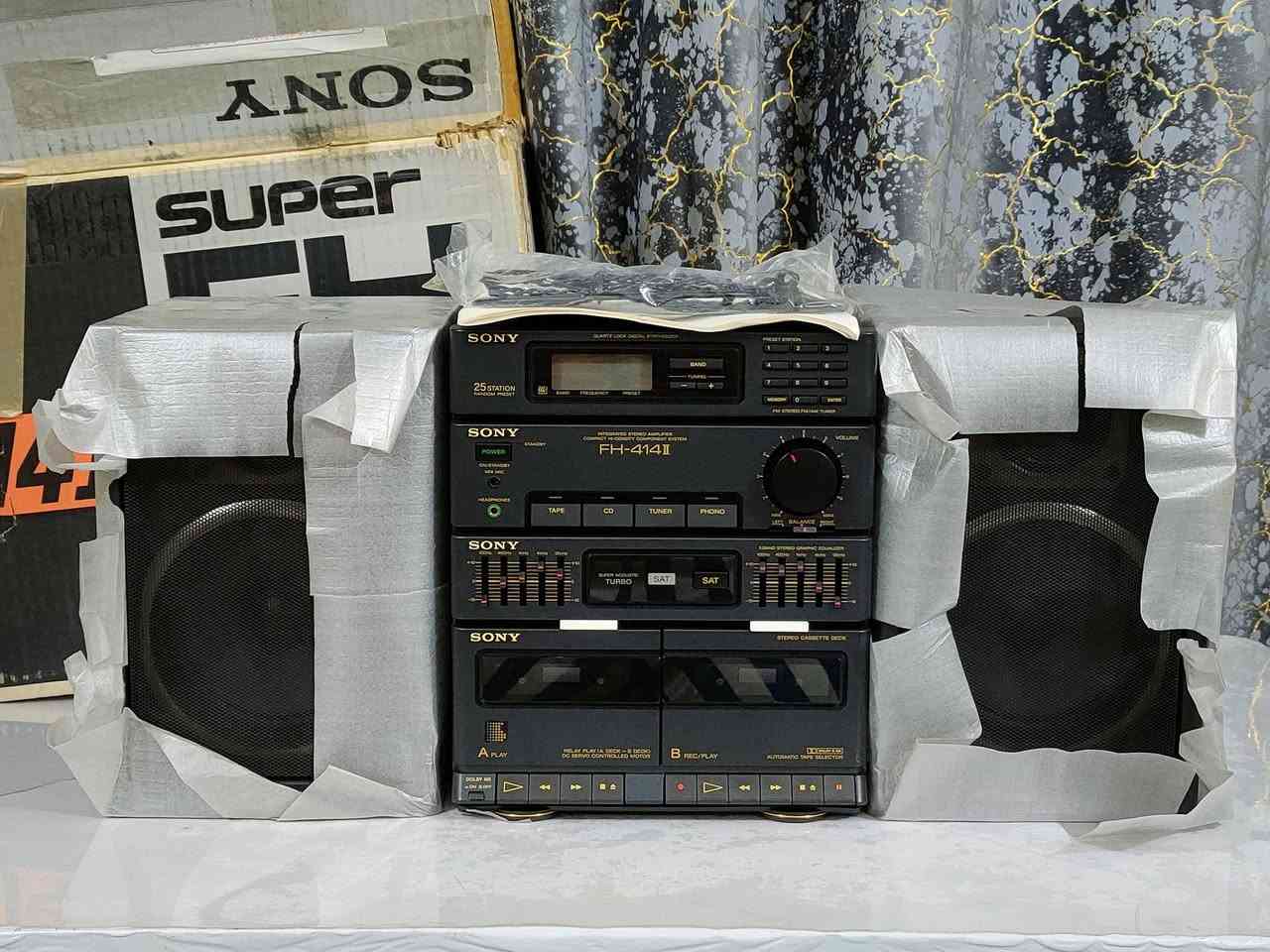 السلام عليكم اخواني الاعضاء
وينه الي يدور زينه وخزينه.....
جهاز سوني ما مستعمل نهائيآ ...
الصناعه ياباني اصلي ..
باقي التفاصيل خاص .


**إذا كنت صاحب هذا الإعلان وتريد حذفه لأي سبب، رجاءا أرسل رسالة إلى الدعم الفني**