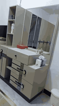 غرفه تركي للبيع
السعر مليون و300 وبيه مجال وياها الدوشك مالته 
للأستفسار ***********
***********
