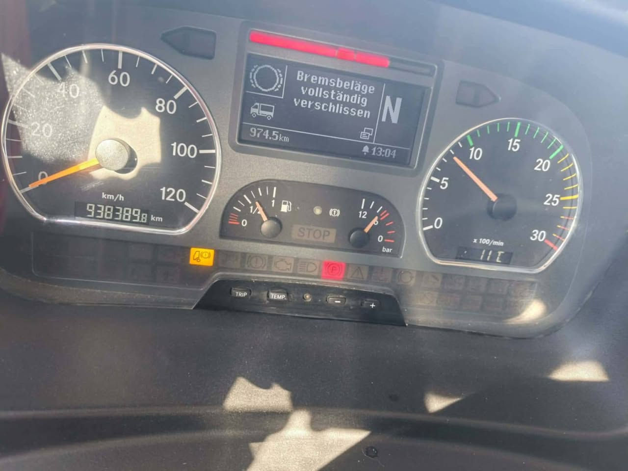 السلام عليكم
اتيكو ثمانيه برغي سته سلندر 2012 الطول سبعه وربع حجم 1224... تخم تاير 22 ونص  تدفئة تبريد قفل سرعه مثبت سرعه باب جك سيارة جاهزة ان شاء الله
مكان السيارة الرمادي العلوة المركزية 
للإستفسار الاتصال على الرقم
*********** سيد ضياء
