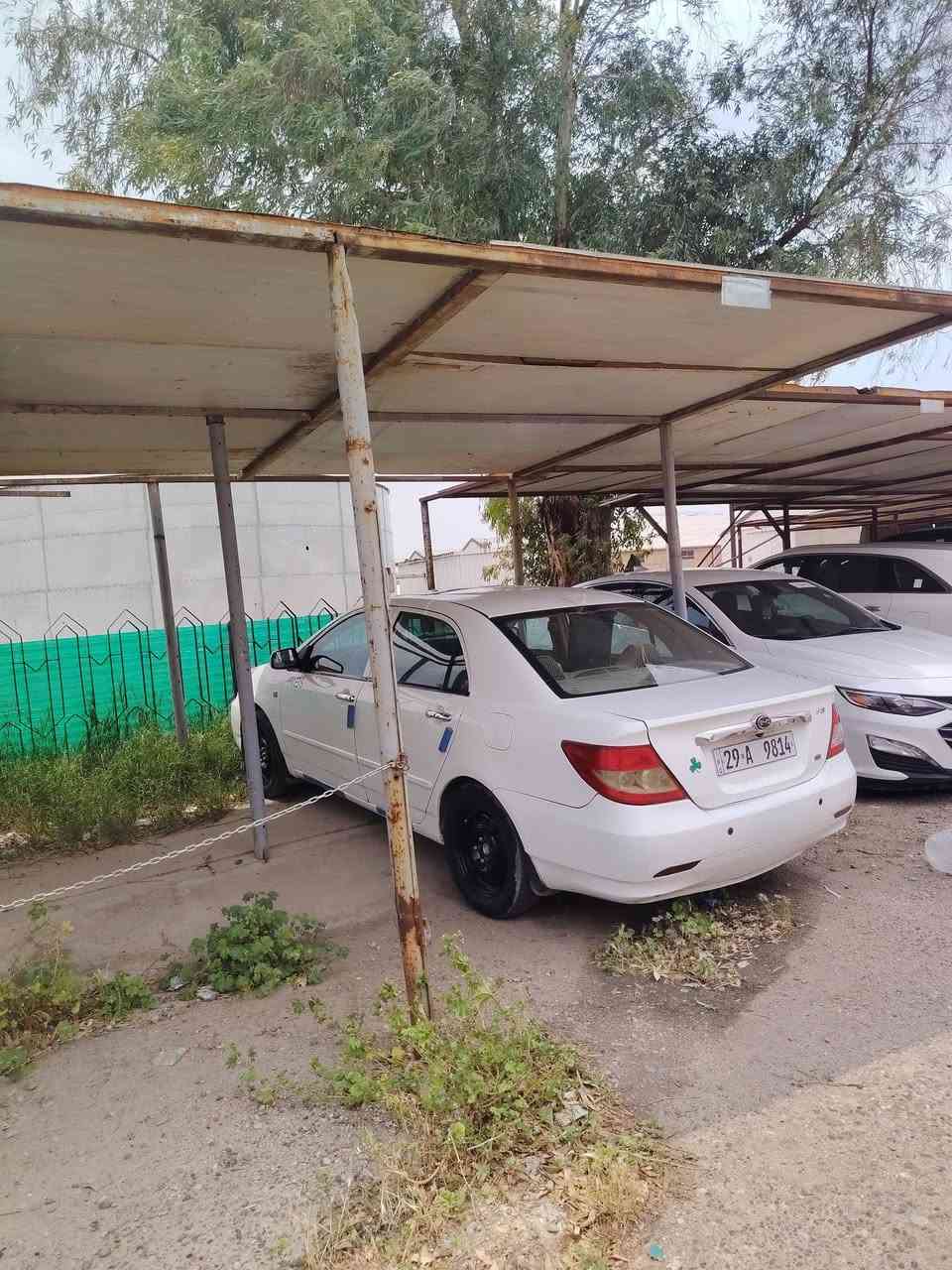 سلام عليكم بيوايدي اف 3 موديل 13 سياره جاهزه من كلشي كير ومكينه وتبريد تخم تاير وتخم ويل جديد باتري جديد شاشه جديده سياره جاهزه كير عادي ترهم مراوس حسب القناعه مكاني بغداد التاجي سبع لبور سعر 60 وبيه مجال الاستفسار *********** وتساب

