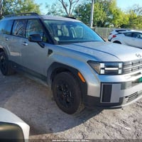 سانتا في XRT • ٢٠٢٥ • مزاد امريكي