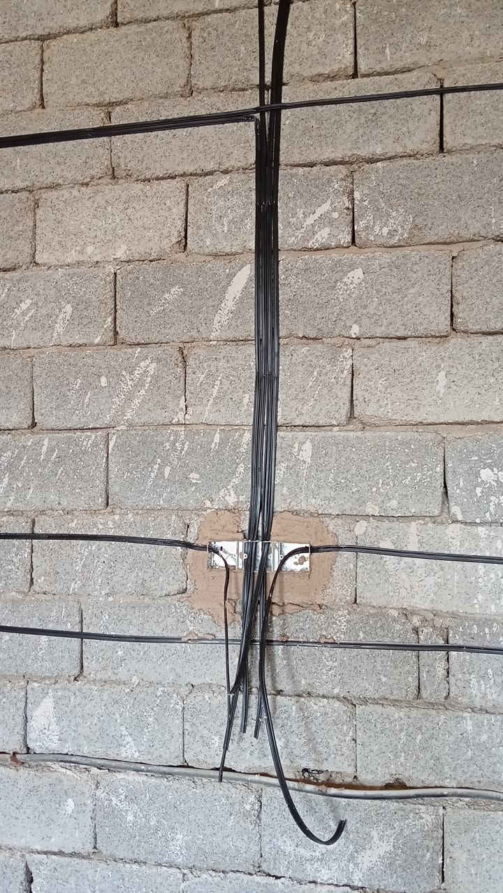 سلام عليكم اخوكم علي الكهربائي هذا جزء من عملي 
كافة التأسيسات الكهربائية  بوري وسمنس وظاهري
بأنسب الاسعار للاستفسار واتصال على هذا الرقم *********** واتصال على واتساب على الرقم الثاني ***********
