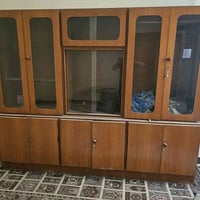 خزانة • للبيع