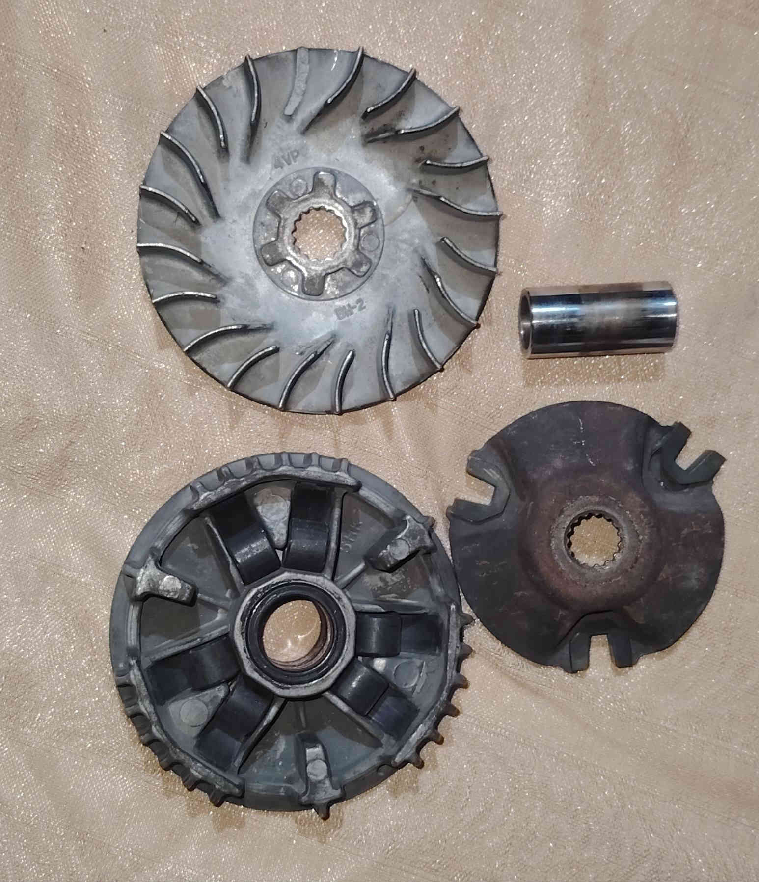 سلام عليكم من رخصت مدير الگروب
غراض للبيع 
. كفر عدله ختم واحد سعر 20 الف وبي مجال 
. طوافه تفصيخ مال بوليس سعره 5 تالاف
. كلج امامي تفصيخ مال بوليس كامل سعره 10 تالاف 
. قايش كتان الاصلي سعر 5 تالاف 
. فاكيوم مال بوليس سعر 10 تالاف
. كابريتر مال بوليس تجاري نوعيه اصليه سعر ١٠ الف 
. كلج امامي مال عدله نقص بي بس بوشه  سعر 8 تالاف 
. سبايدر كاربن فايبر بي فطر بسيط سعره 7 تالاف
. سوبايه بوليسي مال تفصيخ سعر 10 تالاف 
. وييل تفصيخ خلفي وامامي مع طبله بنز مال بوليسي سعر 35 الف وبي مجال 
مكاني كربلاء حي الحر قرب مجمع ليمونه 
***********
