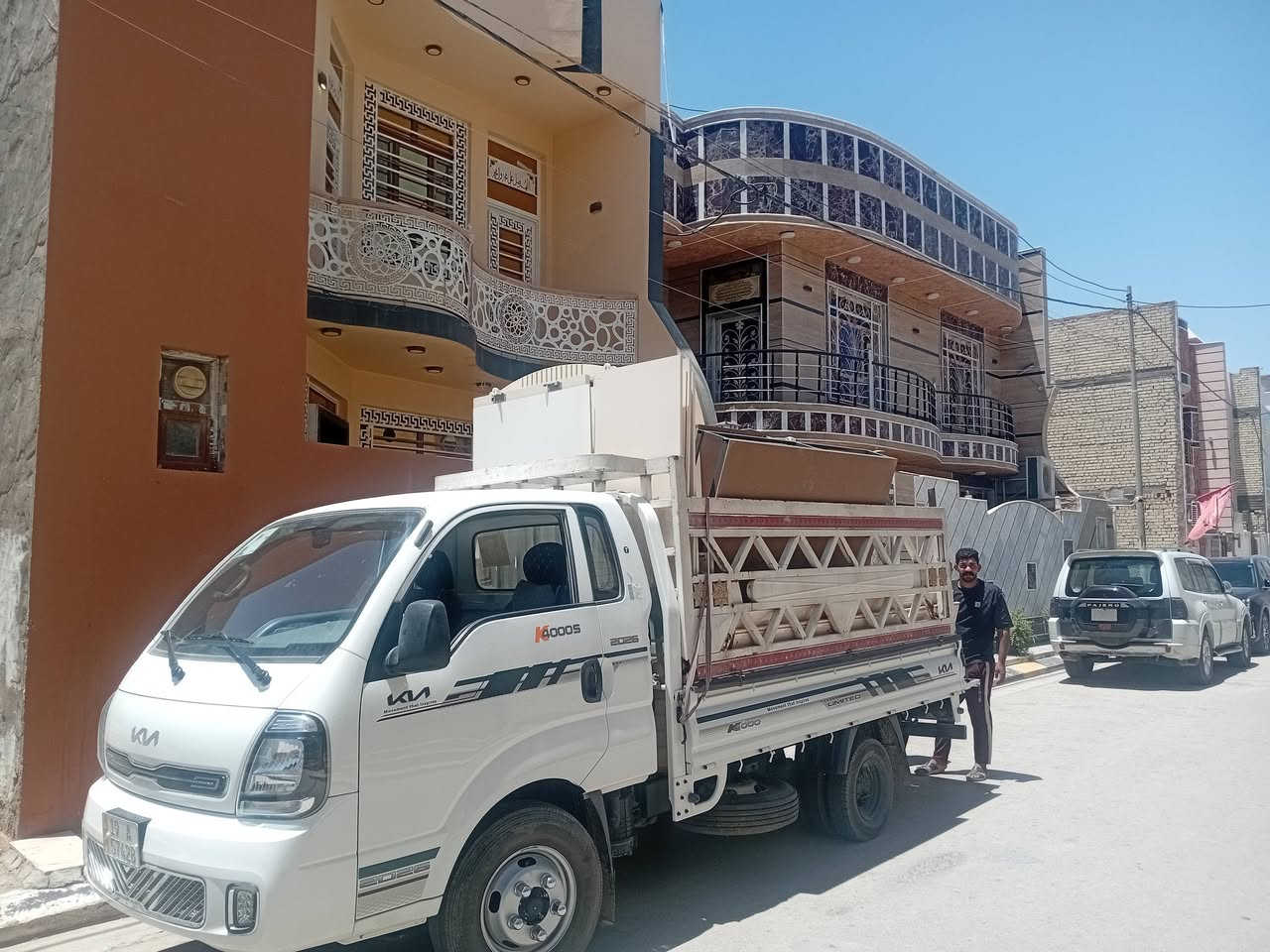 نقل اثاث البيت والشركات دوائر الحكوميه ولاهليه 
نجار البرق لاسود☄️                                                                        فتح وشد جميع الغرف التركيه والماليزيه واليطاليه والعراقيه ***********
نقل الاثاث اتصل وبيك خير ودلل 
فتح وشد ونقل جميع الغرف📍 نجيك للبيت نشتغل مجانااا للعوائل المتعففه
📞 للحجز أو الاستفسار: ***********واتساب
جربنا مرة… وتأكد راح تصير زبون دائم 🔩
