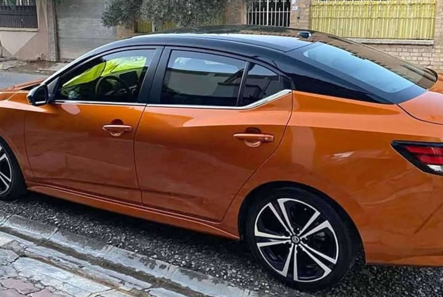 للبيع او مراوس
تحفة تو كلر . استيراد شخصي كلييين بلا اي ضرر وبلا اي صبغ. بحيث كان رقمها شخصي مميز جدا
سنترا 2020  
محرك cc2000
السعر مناسب $
السيارة كلها بلا مامفتوح بيها برغي
رقم سليمانية مالك ديوانية
المواصفات 
رادار امامي / رادار جانبي / حساسات خلفية / بصمة / دخول ذكي / شاشة حجم كبير تدعم نظام كاربلي أندرويد اوتو / كامرة / مري كهرباء / اوتو ستوب / ويل كب / لايت لدات بلاد / بكلايت خلفي لد / شاشة تبريد / داخل مطرز بالاحمر / تشغيل عن بعد / داخل كاربون فايبر  / ستيرن هزاز 
مكان السيارة ديوانية / خلف المستشفى العام 
للاستفسار  
***********
