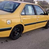 عندي بيجو بارص موديل 2015 سياره جاهزه من كلشي بيهة فقط جاملغ خلفي بدون...