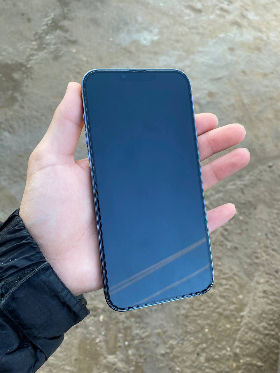 سلام عليكم شباب ايفون 13 ابرو ماكس التلفون مكفول من كلشي بس بي مسج من ابل الذاكره واحد تيرا يعني ذاكره 1000 العنوان بغداد الكاضميه السعر 650 بي مجال رقمي ***********
