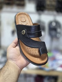 شحاطات طبي • رجالي • قرية السندية