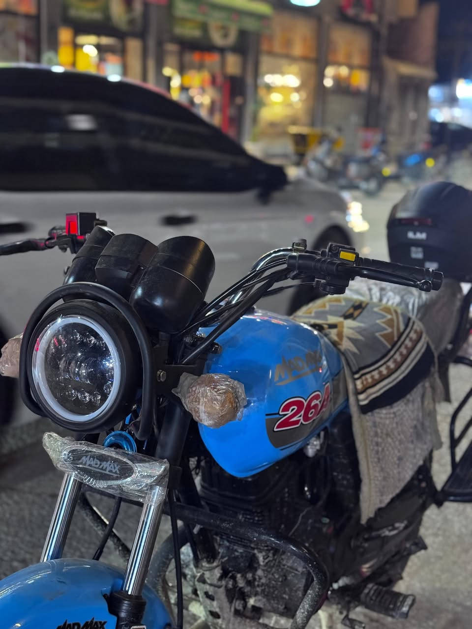 دارجة نفخ لبيع موديل 26 أوراق سكنر دراجه صار إله خمس ايام من طلعت سعره ب1450 بي مجال مكاني كربلاء بل ولايه ***********
